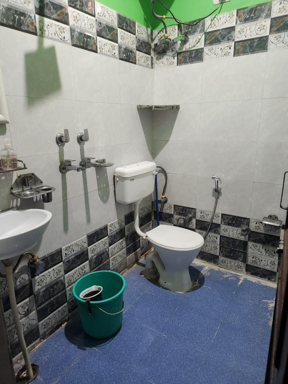 Manik Guest House Rishīkesh Eksteriør bilde